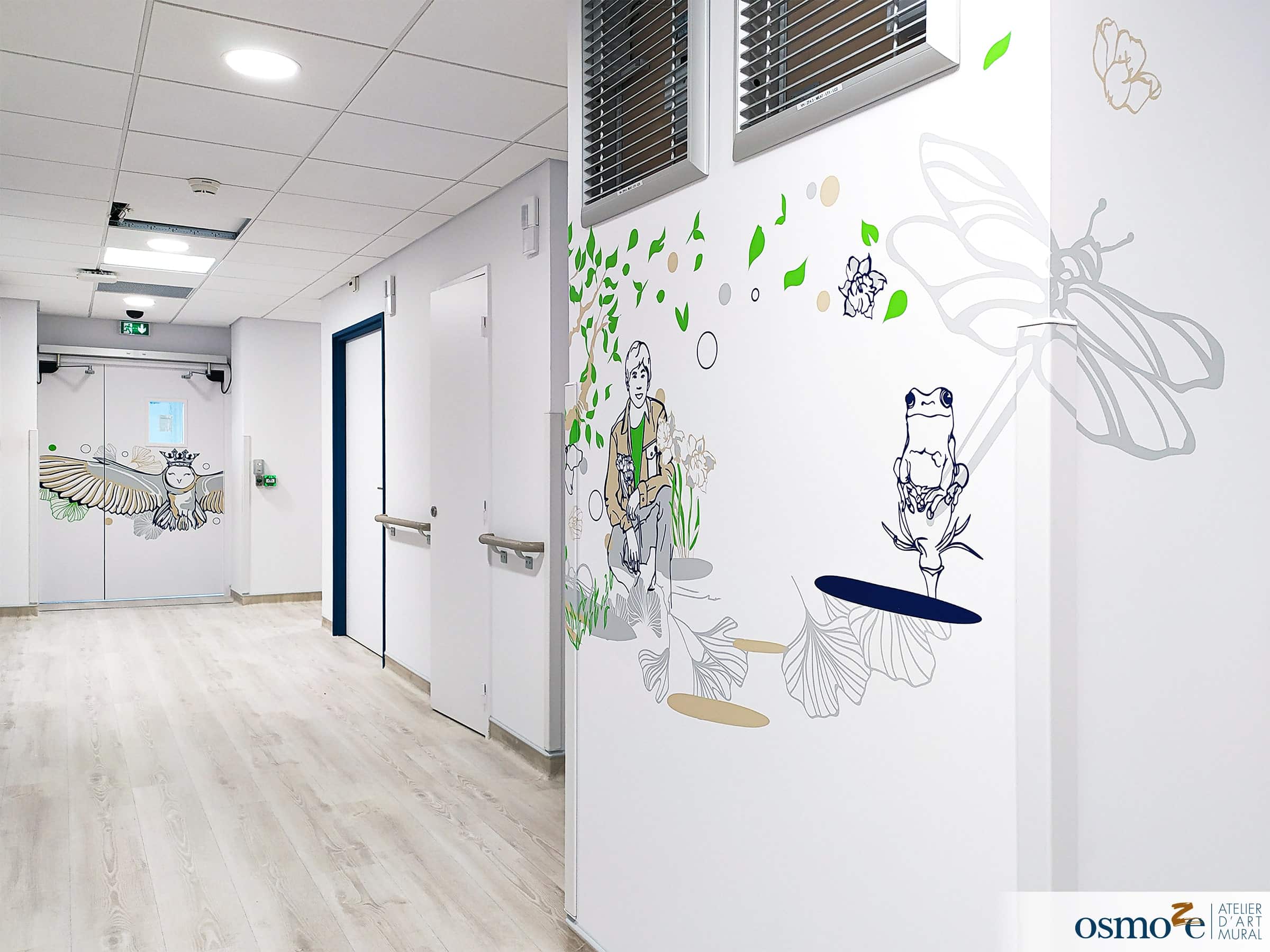 Décoration couloirs clinique enfants > CHU Dijon