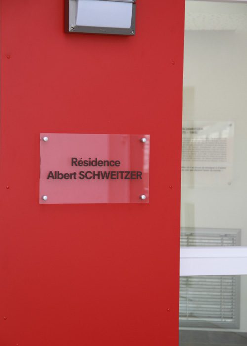 signaletique handicape centre residence creation picto plaque