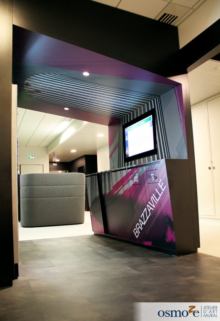 Découvrez l'oeuvre murale d'Osmoze pour le siège mondial d'Euronews à Lyon (69) 24 IMG 0606