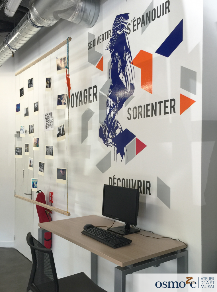 Une décoration artistique pour l'espace co-working / jeunesse de la ville d'Evry ! 16 IMG 1864