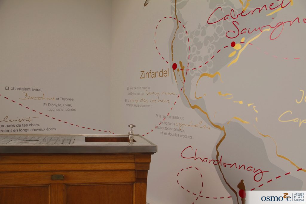 Le Leclerc de Sarrebourg (57) fait appel à Osmoze pour décorer sa future salle de dégustation de vin 14 Détails de la fresque murale
