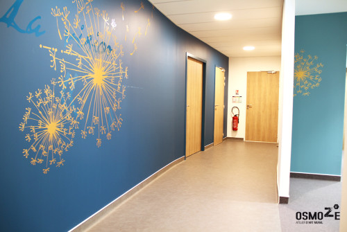 decoration couloir clinique