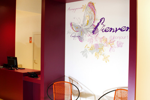 Décoration Murale & Signalétique > Hall Accueil > Association Handicap ARAHM Mulhouse decoration murale entree aapei