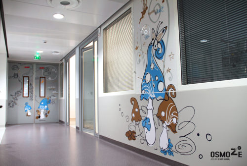 Décoration Murale Forêt Magique Géante > Hôpital Nord Franche Comté > Service Enfant Néonatalité decoration murale hopital enfant petit