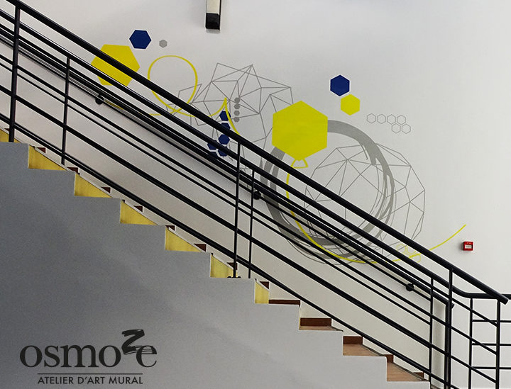 Décoration murale et signalétique artistique > Décoration et signalétique murale design>Restaurant Crous Nice>Hélios>Escaliers Décoration murale et signalétique artistique > Décoration et signalétique murale design>Restaurant Crous Nice>Hélios>Escaliers