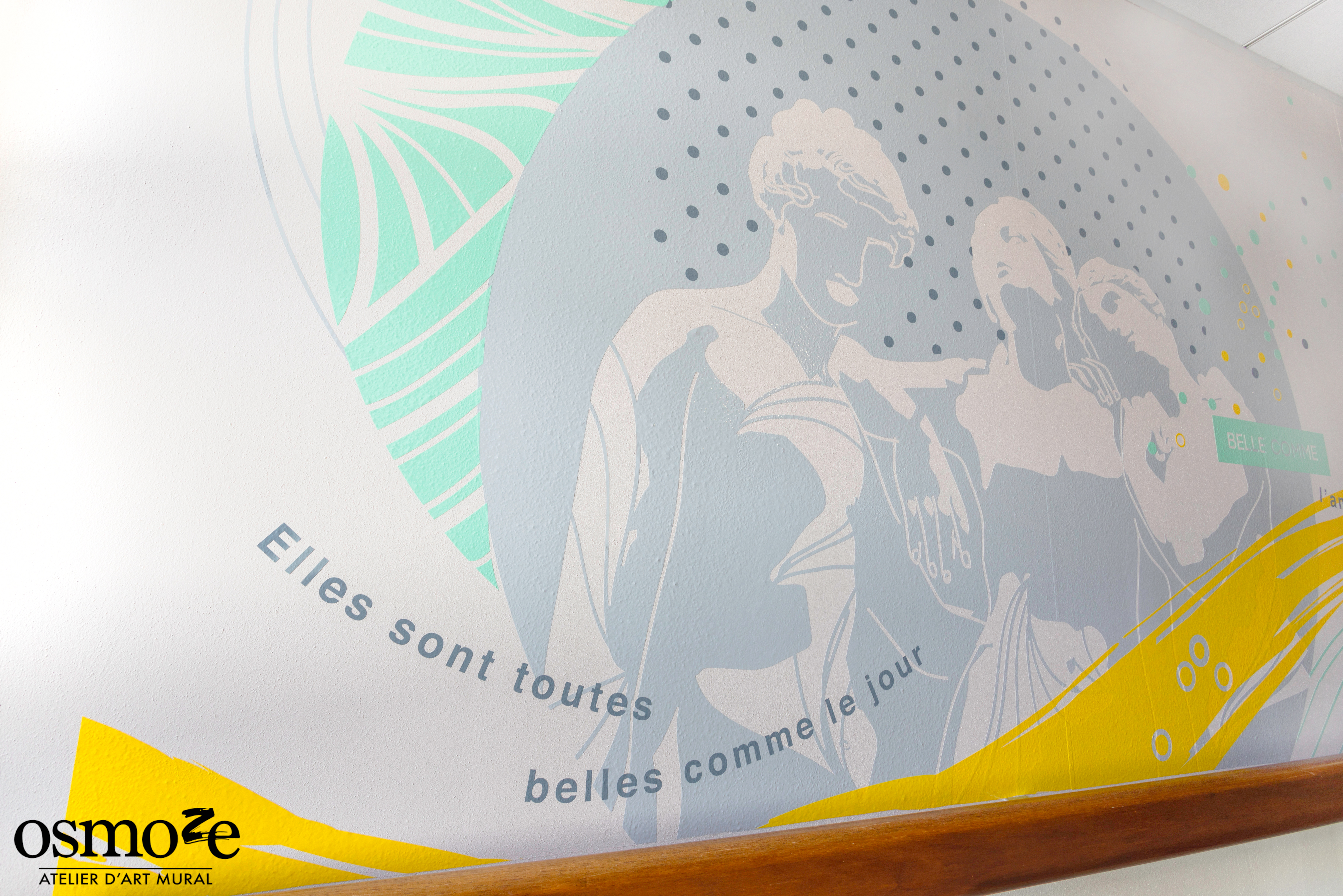 Osmoze > Ehpad Katrine Labouré > Décoration murale > Femmes