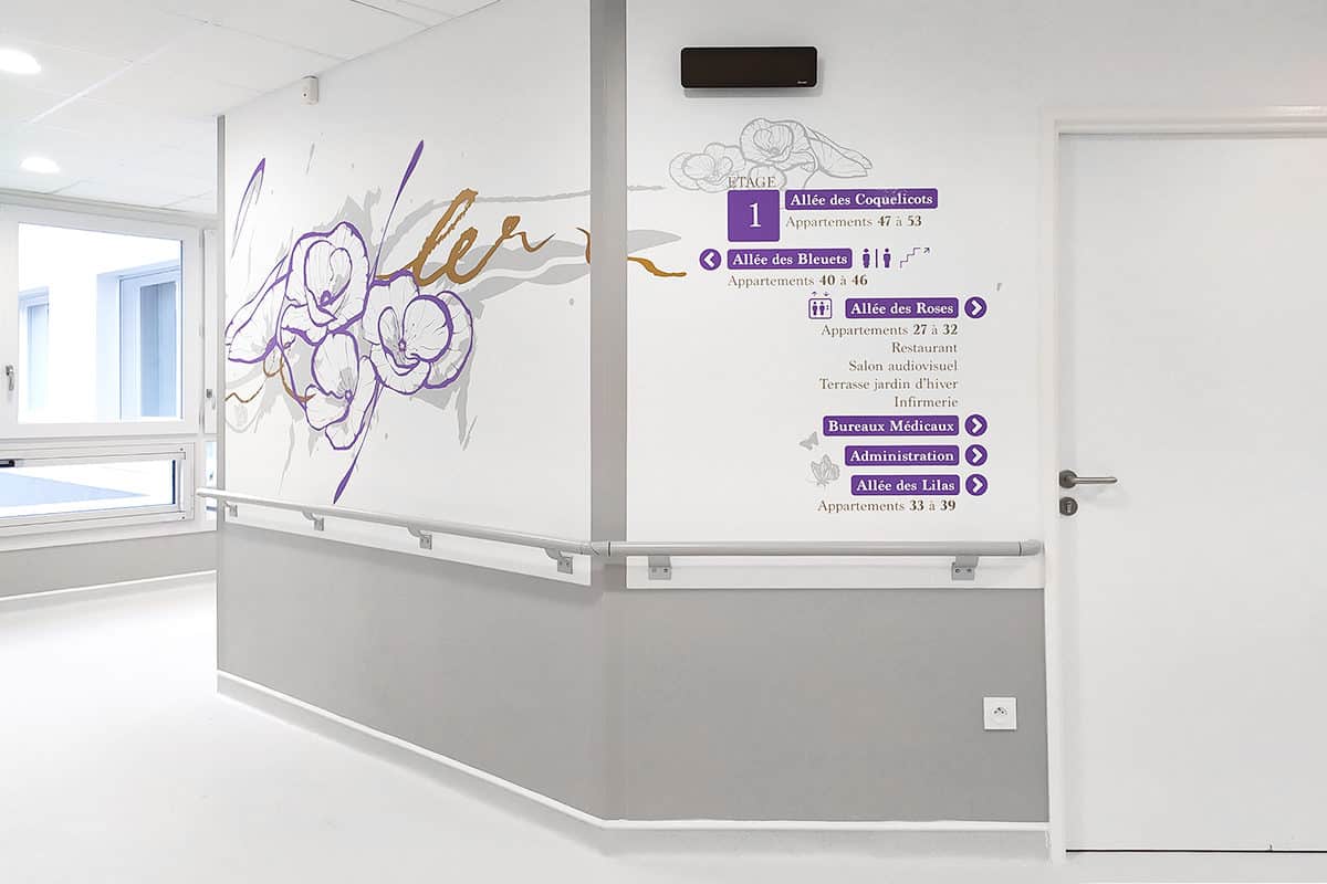   Décorations murales et signalétiques fonctionnelles à l’EHPAD Le Cornillon (01) 