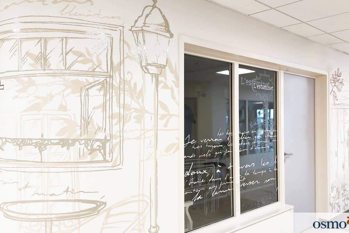   DES FRESQUES AU DESIGN PORTÉ VERS LA VIE EN COMMUNAUTÉ – EHPAD- LES TERRASSES DE LA MER – CALAIS (62)  