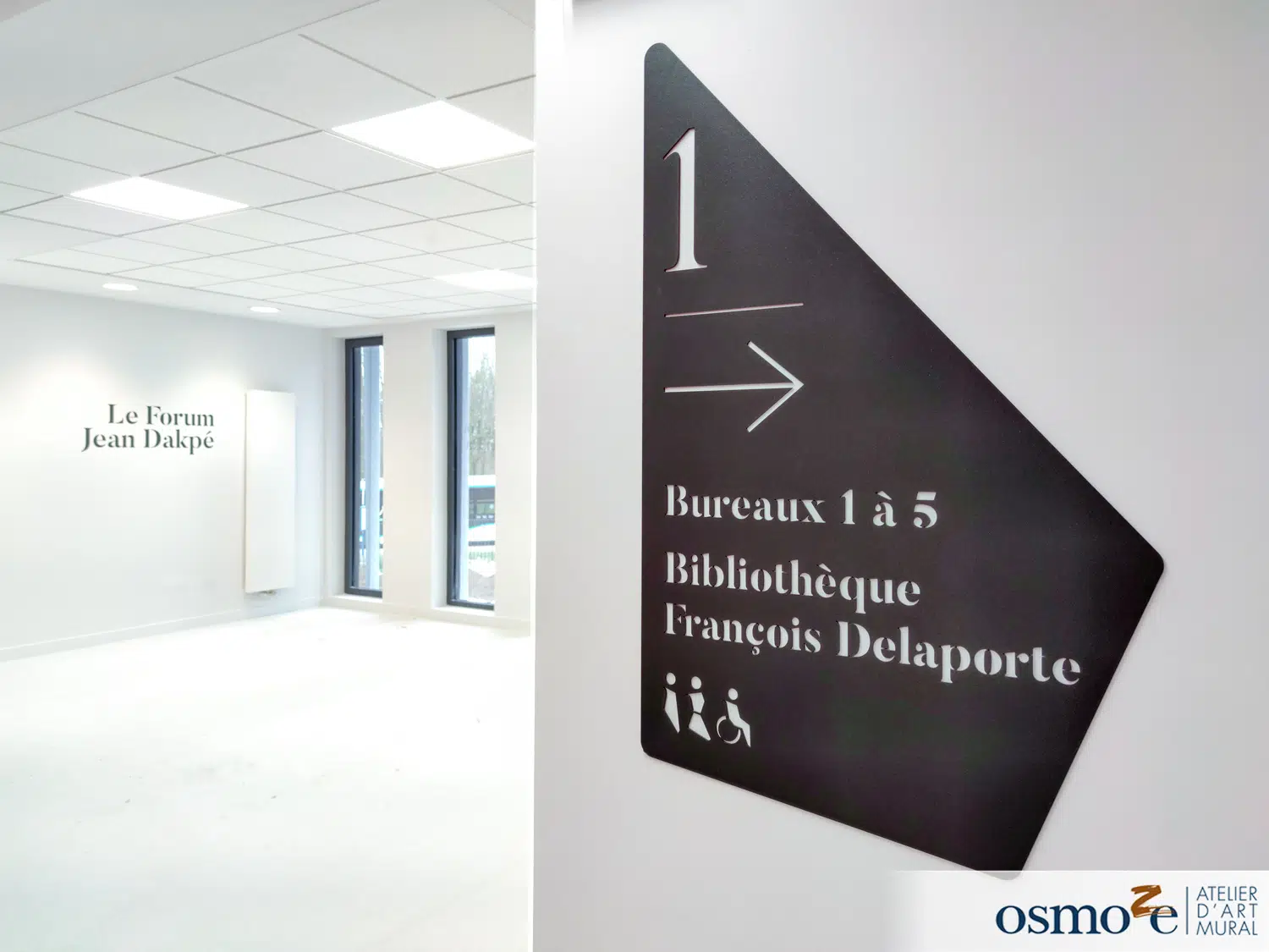 signalétique institut faire faces noir