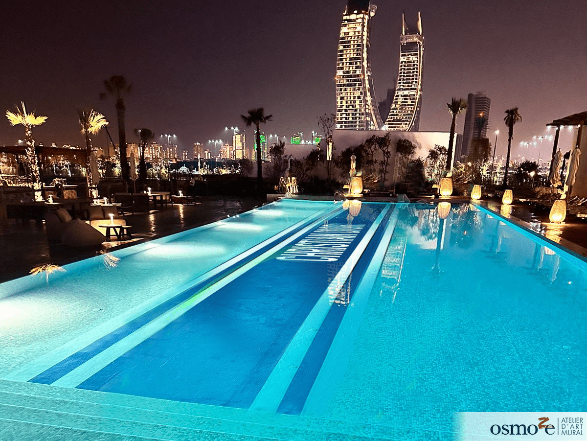Personnalisation d’une immense piscine pour la Maison DIOR – Qatar, DOHA