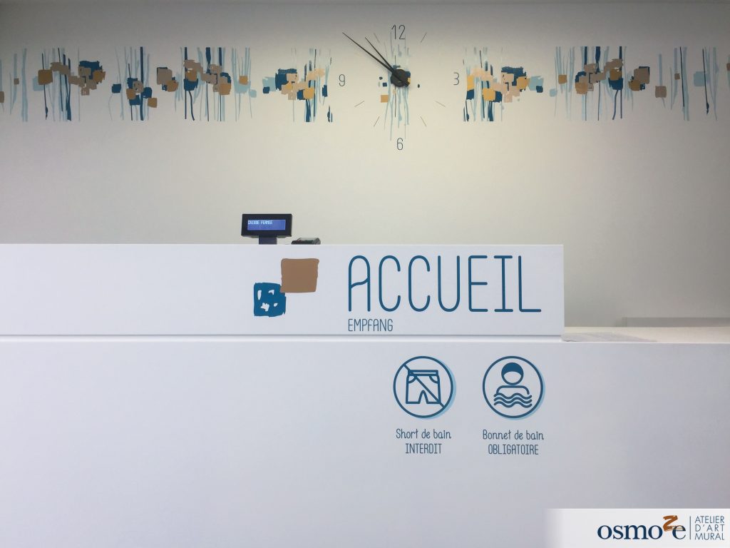 La Piscine de Ferrette (68) : une nouvelle décoration et signalétique voit le jour ! 11 Éléments de signalétique et fresque murale