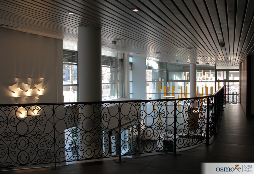 Signalétique hôtel : l’incroyable transformation esthétique de l’hôtel Kyriad Prestige de Paris Bercy (12e) 12 IMG 3644