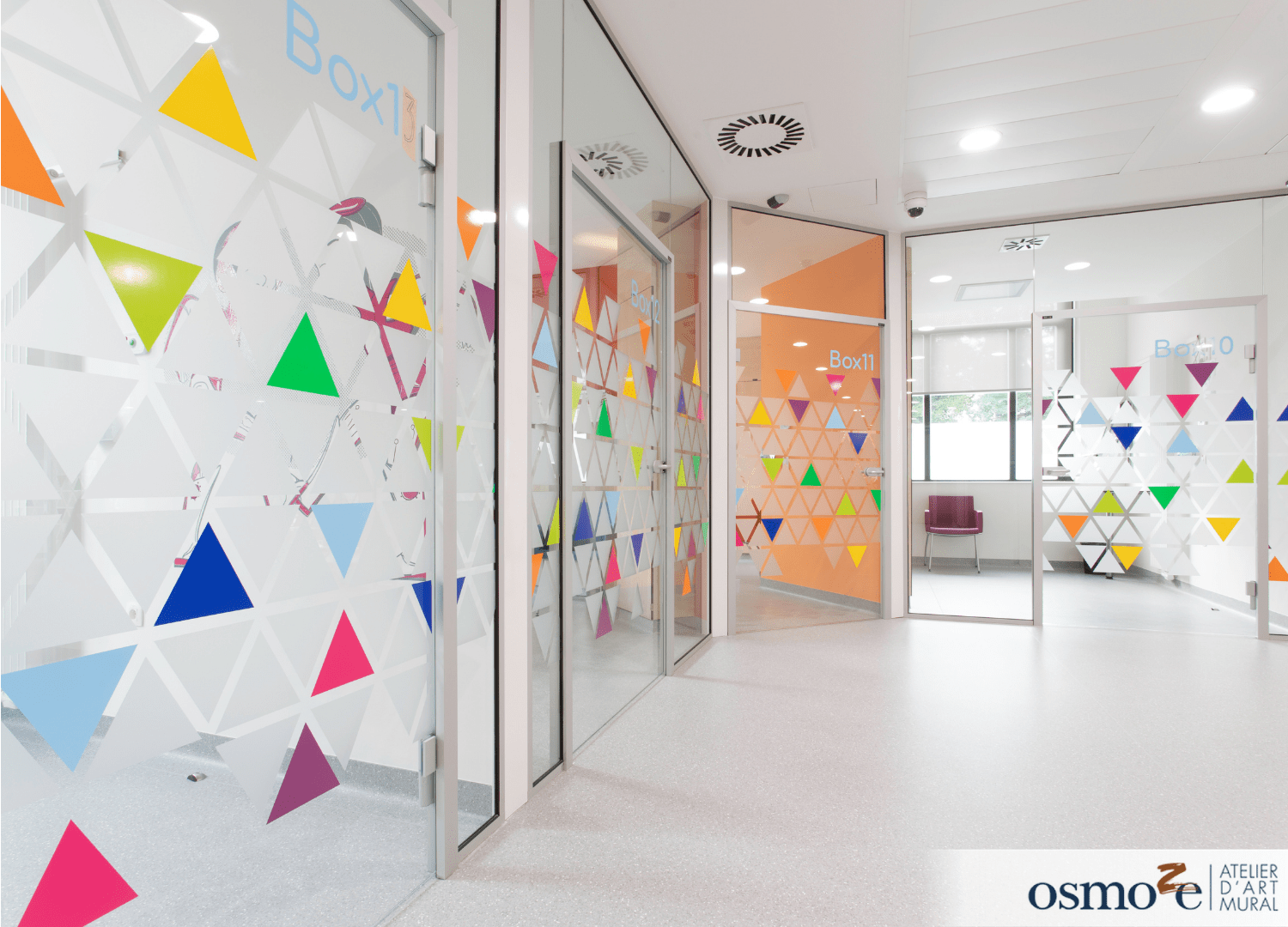 Vitrophanie dynamique et storytelling à l&rsquo;hôpital d&rsquo;enfant HUDERF