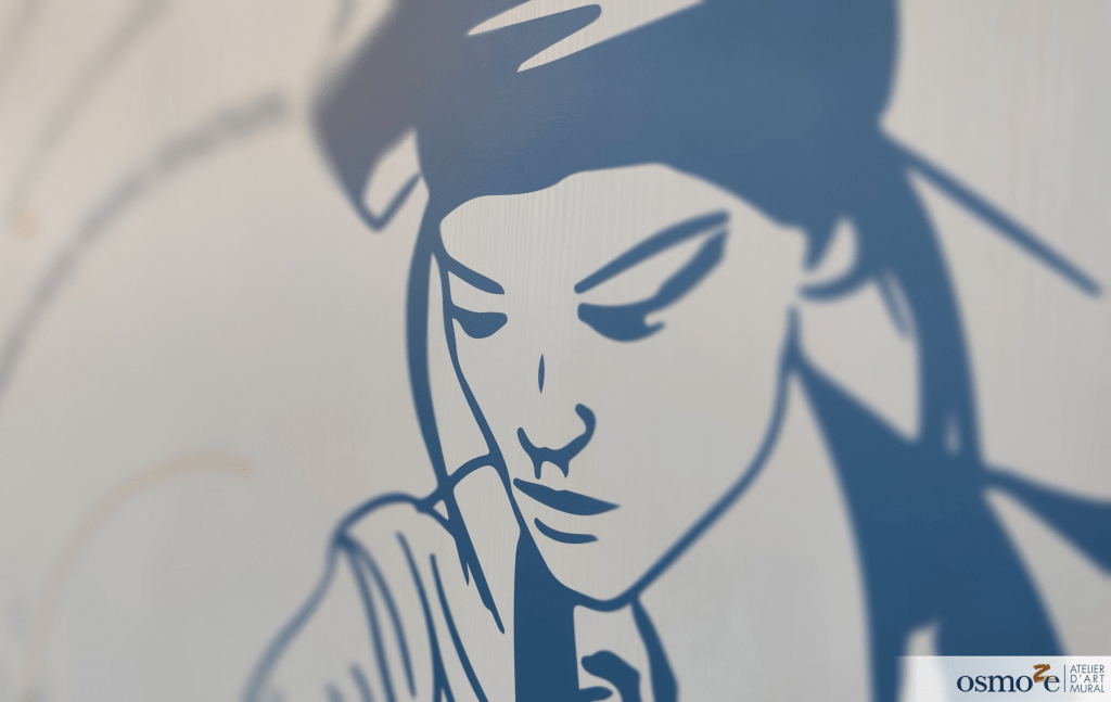 Focus sur les détails des fresques 