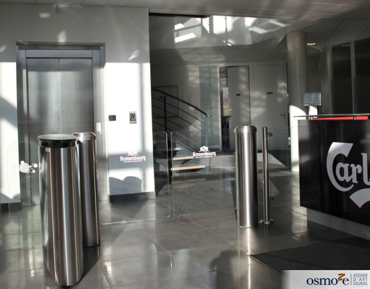 Découvrez le projet de vitrophanie PMR installé au siège social de Kronenbourg. 23 thumb IMG 1247 1024