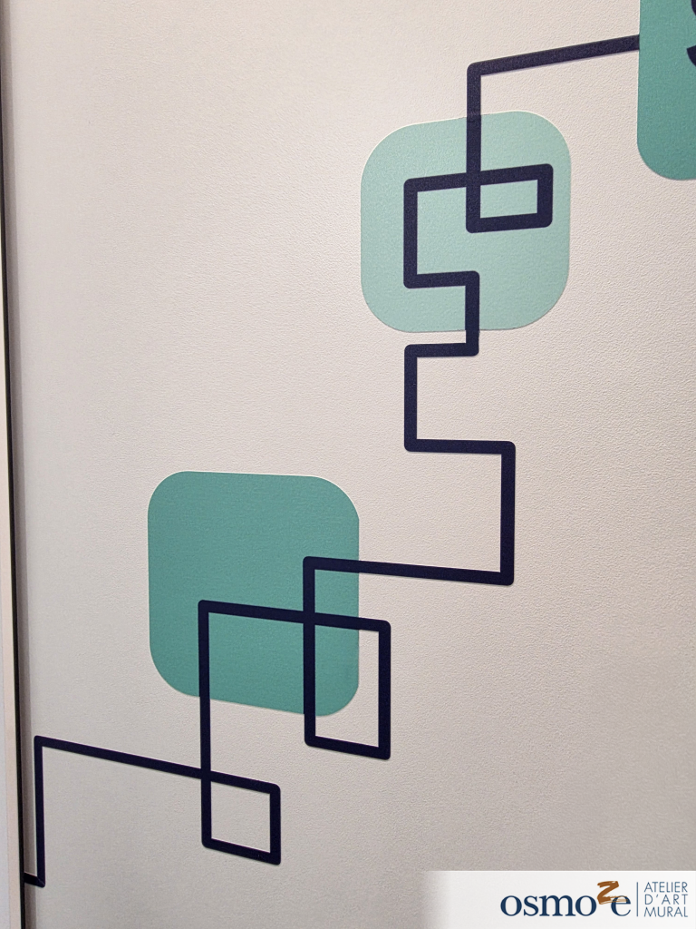 Le siège d’Est Ensemble Habitat France (Montreuil - 93) fait appel à Osmoze pour créer la totalité de la décoration et signalétique de son nouveau bâtiment 28 3344