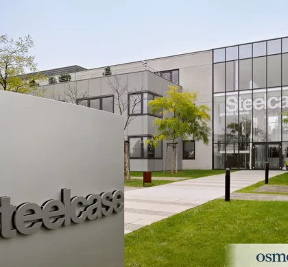 La décoration du siège France du Groupe Steelcase remodelé par notre atelier d’art.