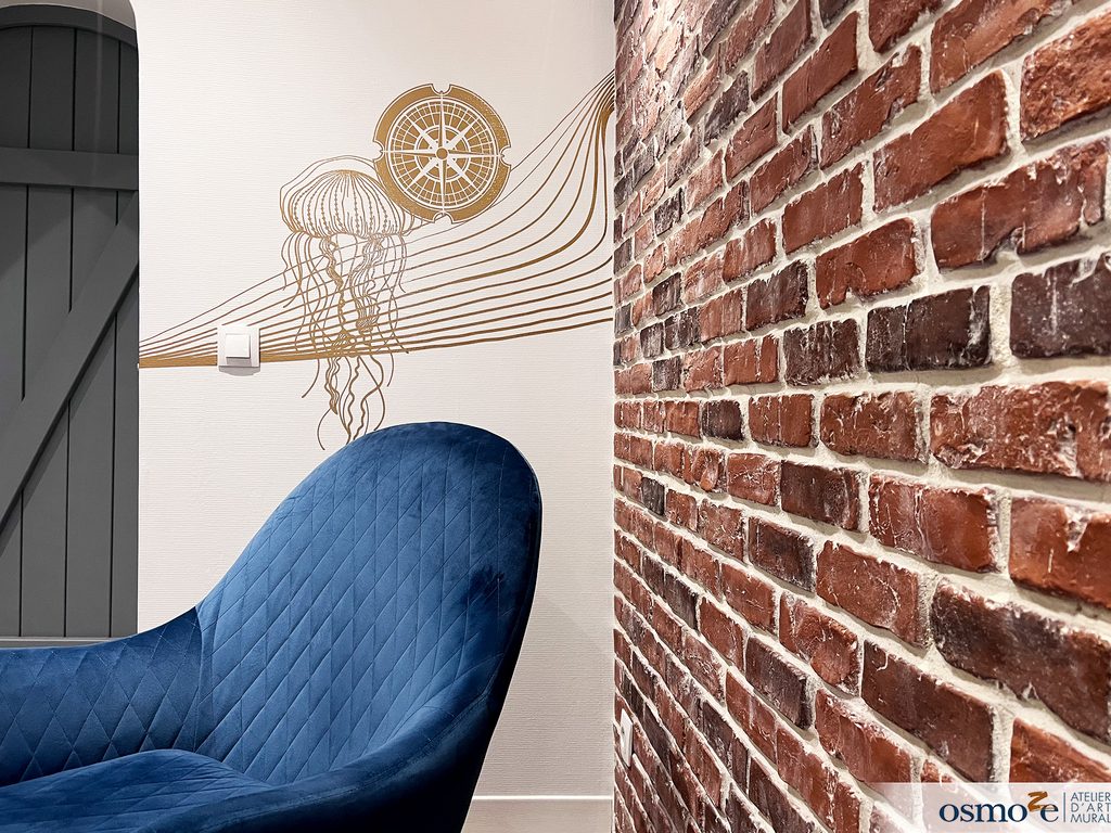 3 Quai Sturm à Strasbourg : une décoration murale entre voyage et imaginaire 19 fresque meduse osmoze